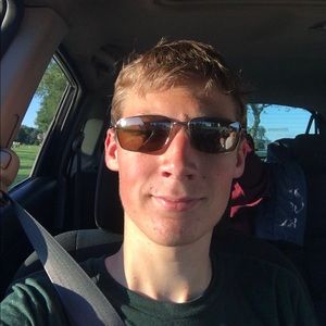 Meet your Posher, Gary